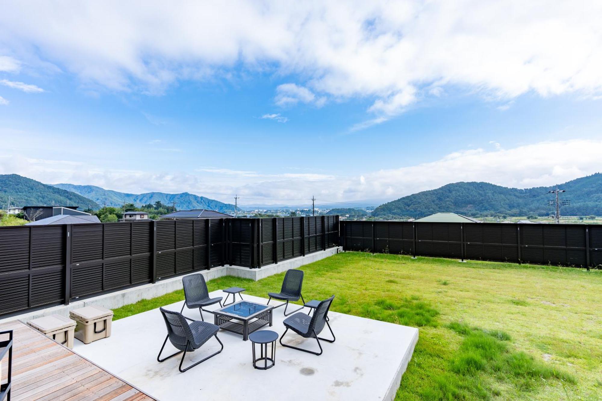 Fuji View And Spa Resort Tsumugi Kawaguchiko 후지카와구치코 외부 사진